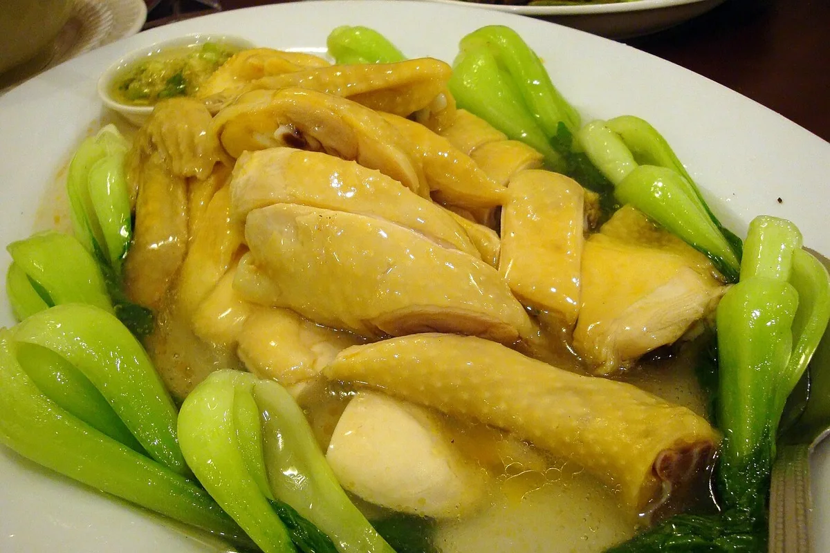 Cantonese white cut chicken